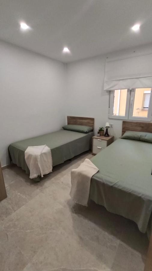 Апартаменти Piso Malaga Cerca Playa Екстер'єр фото